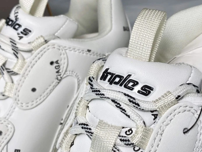 BLCG Triple S Allover Logo White 536737 W2FA1 EasyMatch 2519