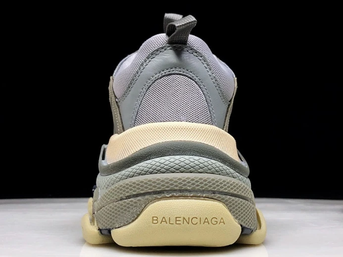 BLCG Triple S Grey Beige 656686 W06G01 Popular 2528