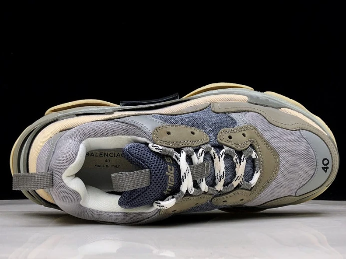 BLCG Triple S Grey Beige 656686 W06G01 Popular 2528