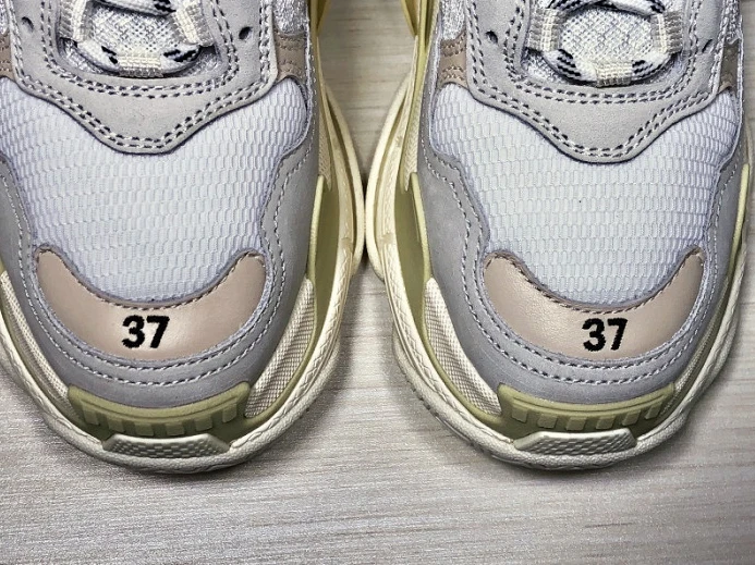 BLCG Triple S White (W) 524036-W09E1- Fashionable 2545
