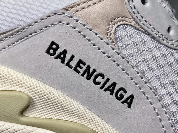 BLCG Triple S White (W) 524036-W09E1- Fashionable 2545