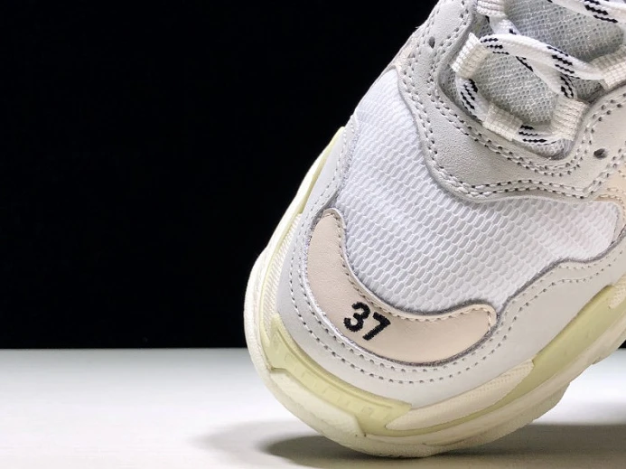 BLCG Triple S White (W) 524036-W09E1- Fashionable 2545