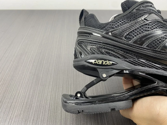 BLCG X-Pander SNEAKER 653870 W2RA2 EasyMatch 2433