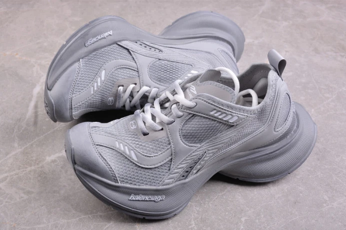 Ba*len*cia*ga circuit sneaker wflgy GoodFit 2237