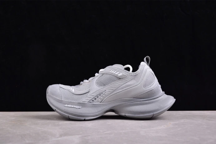 Ba*len*cia*ga circuit sneaker wflgy GoodFit 2237