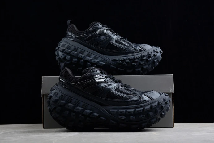Ba*len*cia*ga defender rubber platform sneakers w2ra AllSeason 2287