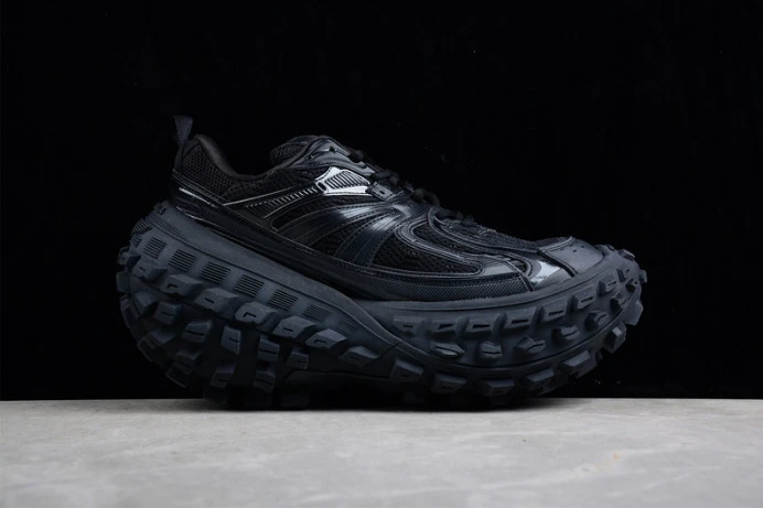 Ba*len*cia*ga defender rubber platform sneakers w2ra AllSeason 2287