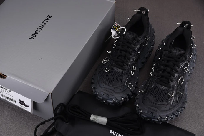 Ba*len*cia*ga defender sneakers w2rad GoodFit 2284