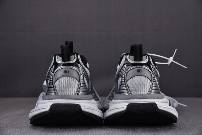 Ba*len*cia*ga phantom sneaker w1rb GoodFit 2059