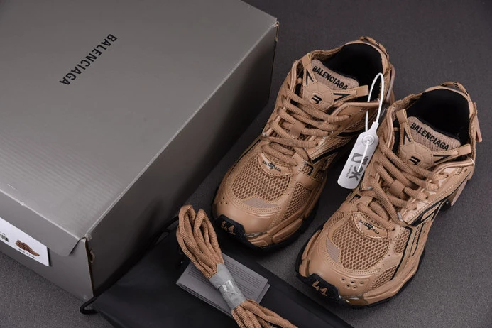 Ba*len*cia*ga runner DailyWear 2344