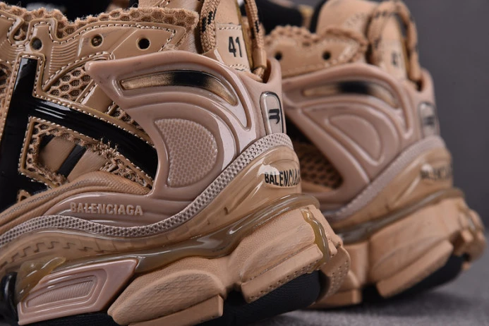 Ba*len*cia*ga runner DailyWear 2344