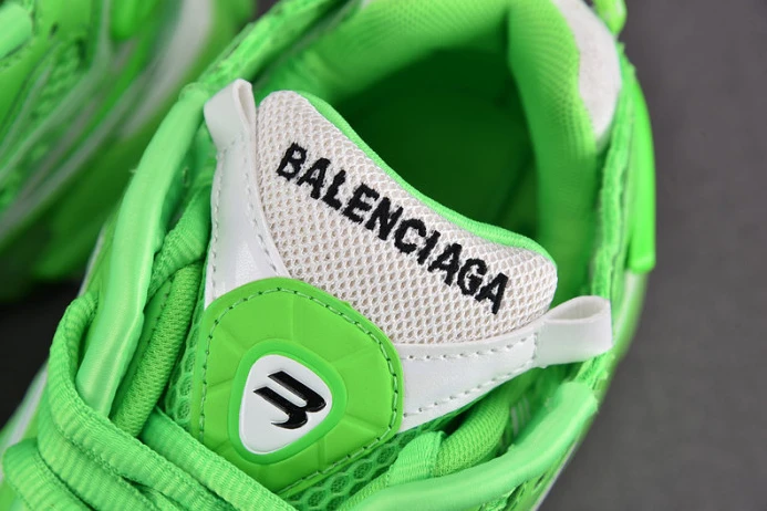 Ba*len*cia*ga runner GoAnywhere 2182