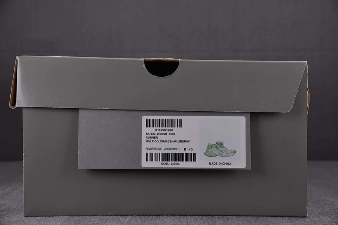 Ba*len*cia*ga runner GoAnywhere 2182