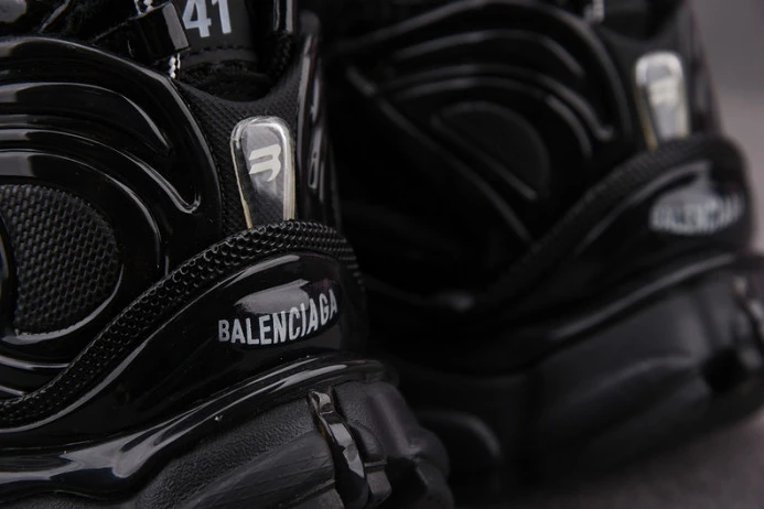 Ba*len*cia*ga runner StreetReady 2200