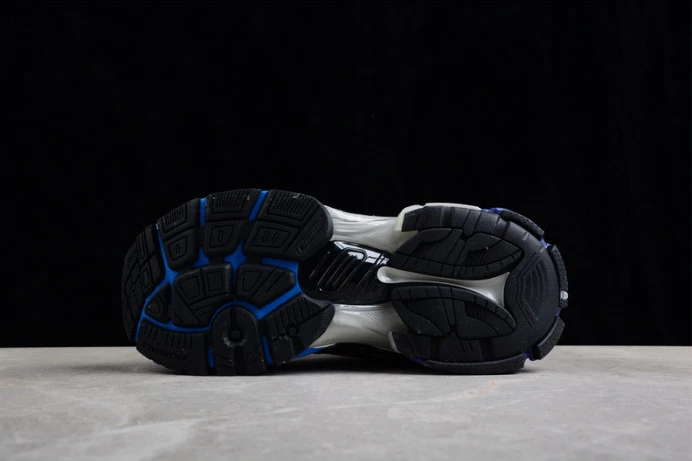 Ba*len*cia*ga runner WellDesigned 2184