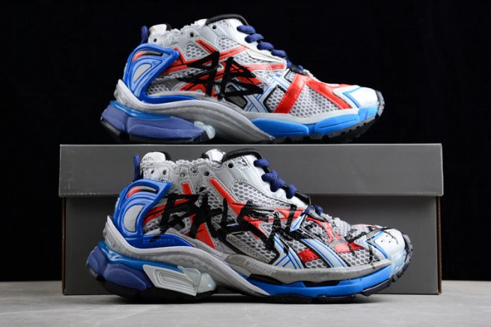 Ba*len*cia*ga runner WellDesigned 2184