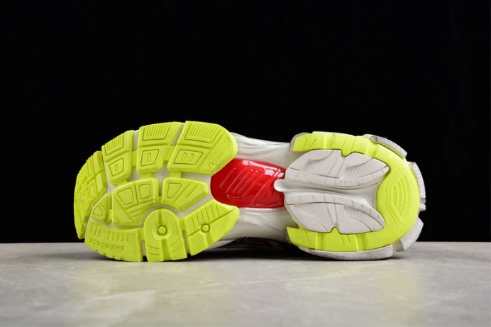 Ba*len*cia*ga runner w3rb GoodFit 2349