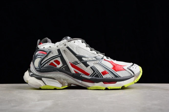 Ba*len*cia*ga runner w3rb GoodFit 2349
