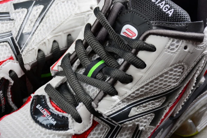 Ba*len*cia*ga runner w3rb GoodFit 2349