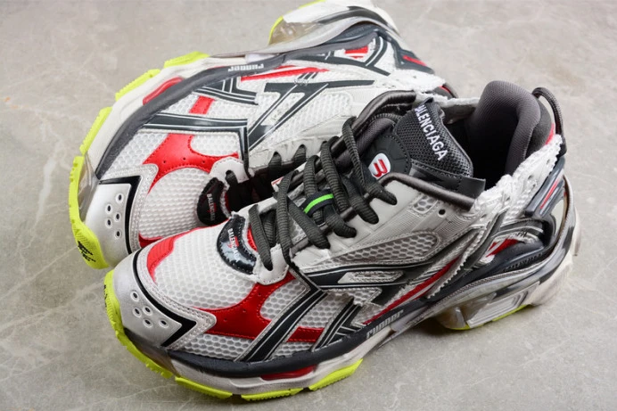 Ba*len*cia*ga runner w3rb GoodFit 2349