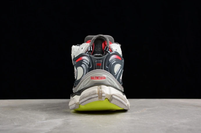 Ba*len*cia*ga runner w3rb GoodFit 2349