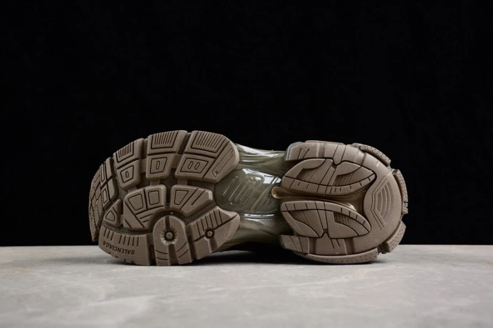 Ba*len*cia*ga runner w3rbq ModernLook 2347