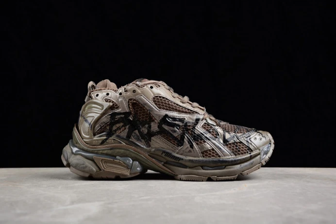 Ba*len*cia*ga runner w3rbq ModernLook 2347