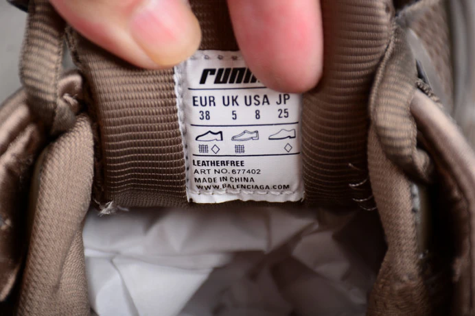 Ba*len*cia*ga runner w3rbq ModernLook 2347