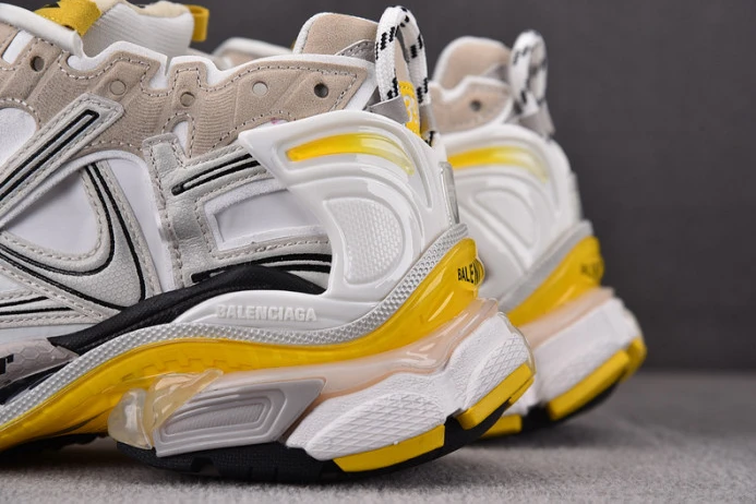 Ba*len*cia*ga runner w3rny Affordable 2333