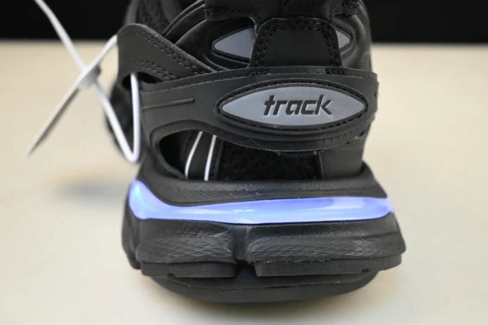 Ba*len*cia*ga track trainer led HighQuality 2318