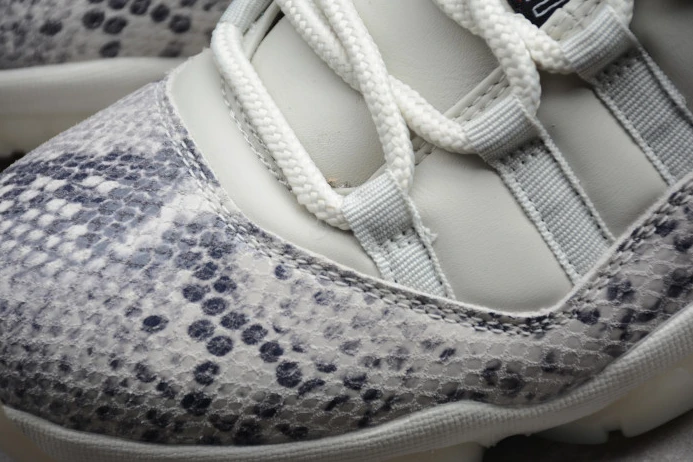 BestValue Air Jordan 11 Low SE Snake Light Bone CD6846- 688