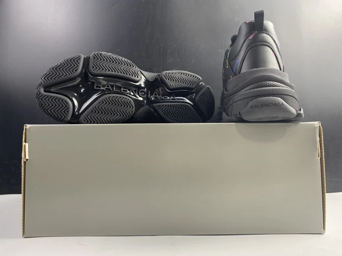 BestValue BLCG SNEAKER TRIPLE.S.524033 W2FA1 2532