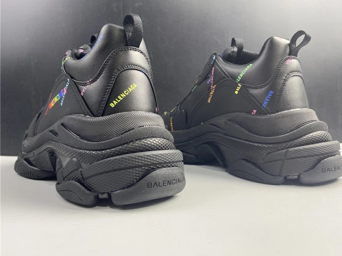 BestValue BLCG SNEAKER TRIPLE.S.524033 W2FA1 2532