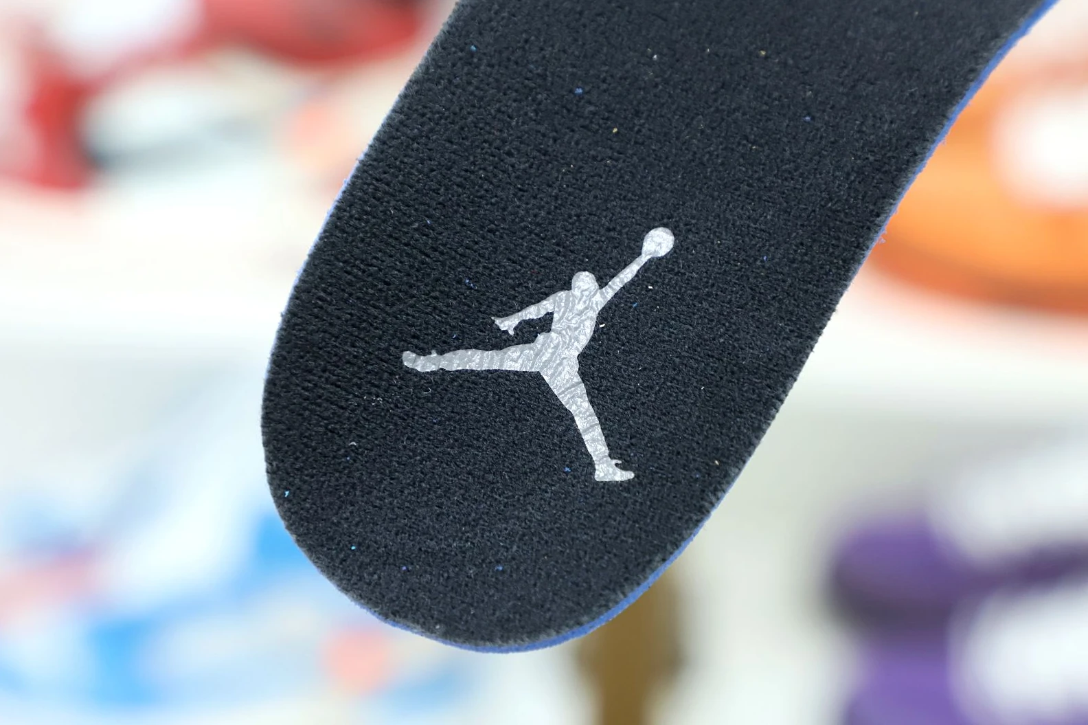 BestValue Kimikick AIR JORDAN 4 RETRO 'BLACK CAT' 1945