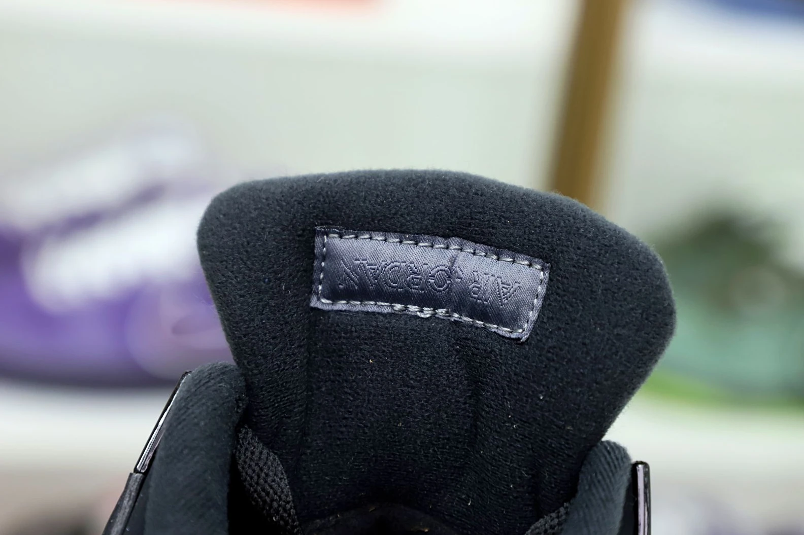 BestValue Kimikick AIR JORDAN 4 RETRO 'BLACK CAT' 1945