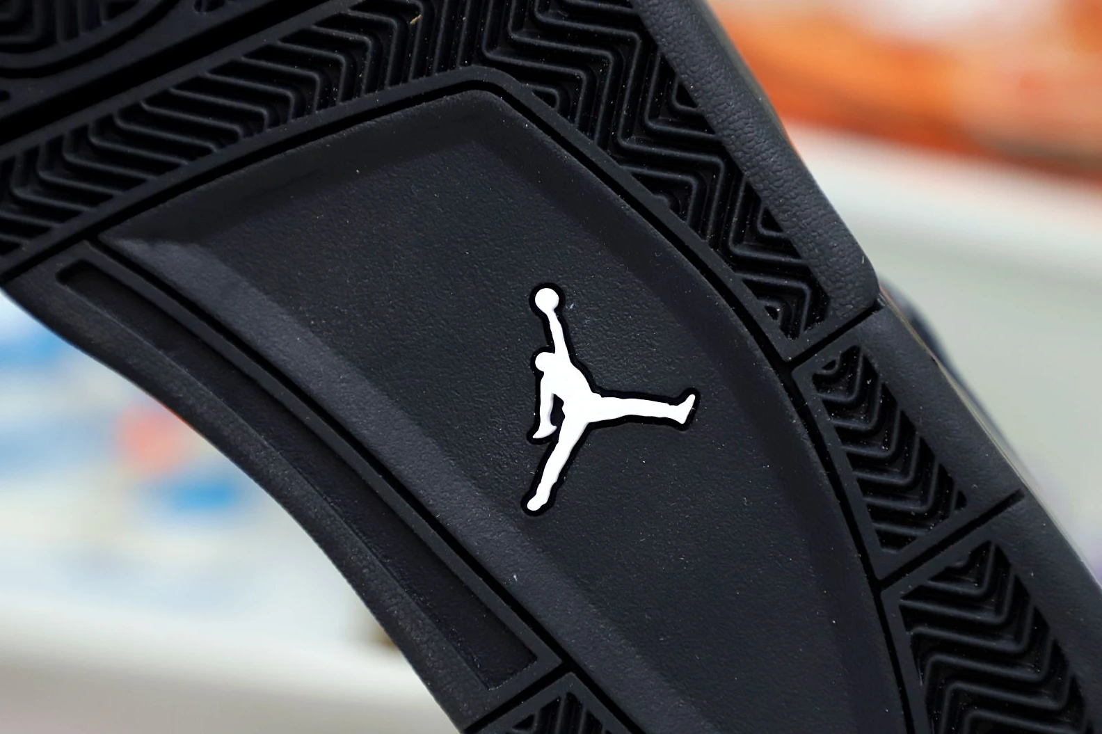 BestValue Kimikick AIR JORDAN 4 RETRO 'BLACK CAT' 1945
