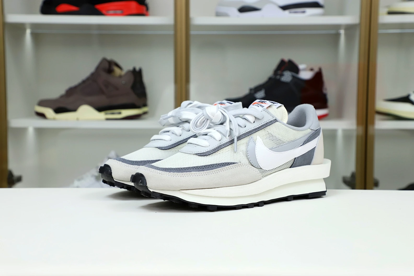 BestValue Kimikick SACAI X LDWAFFLE 'SUMMIT WHITE' 2971