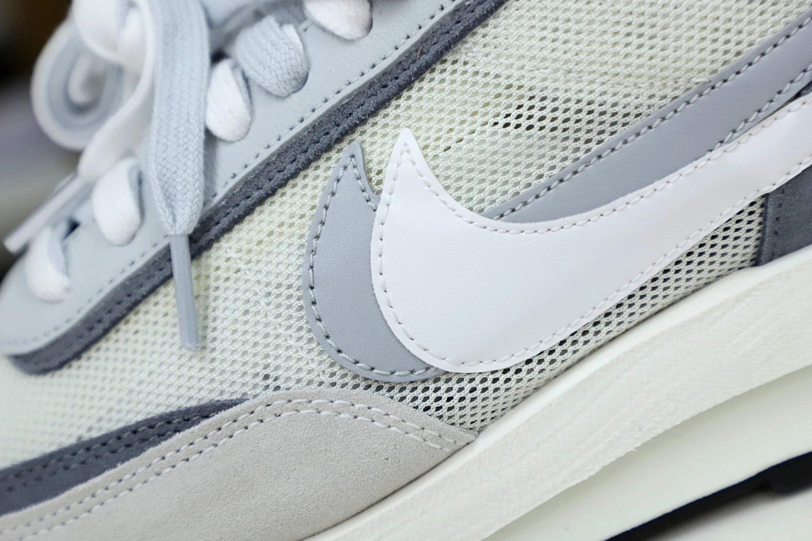BestValue Kimikick SACAI X LDWAFFLE 'SUMMIT WHITE' 2971