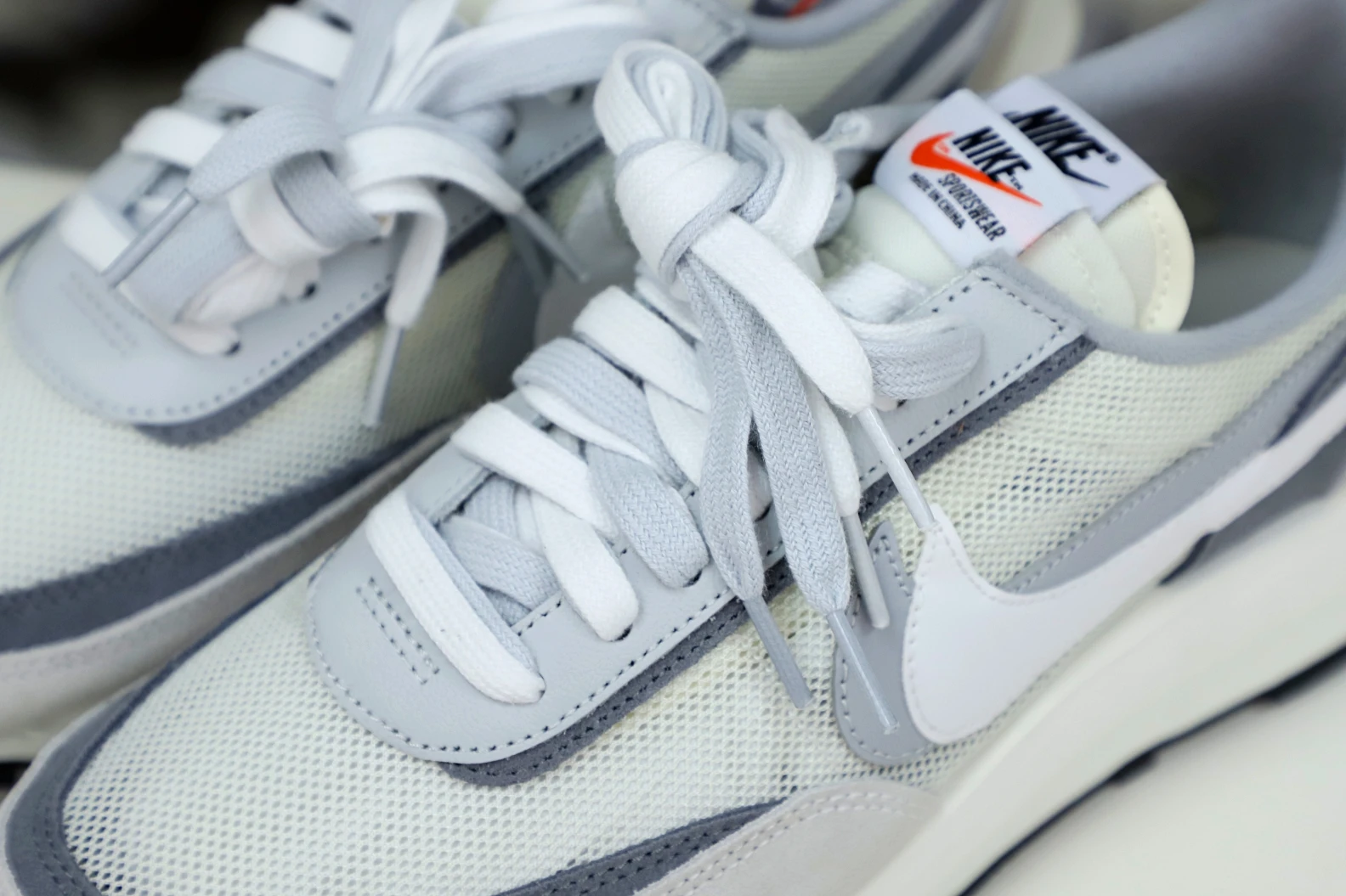 BestValue Kimikick SACAI X LDWAFFLE 'SUMMIT WHITE' 2971