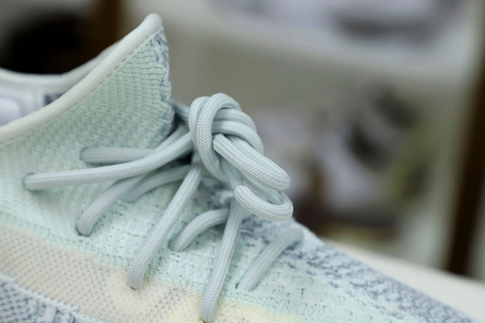 BestValue Kimikick YEEZY BOOST 350 V2 'CLOUD WHITE REFLECTIVE' 47