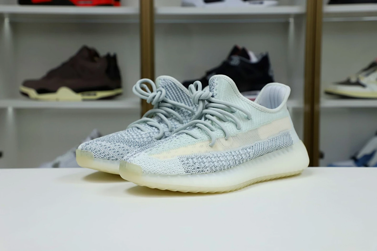 BestValue Kimikick YEEZY BOOST 350 V2 'CLOUD WHITE REFLECTIVE' 47