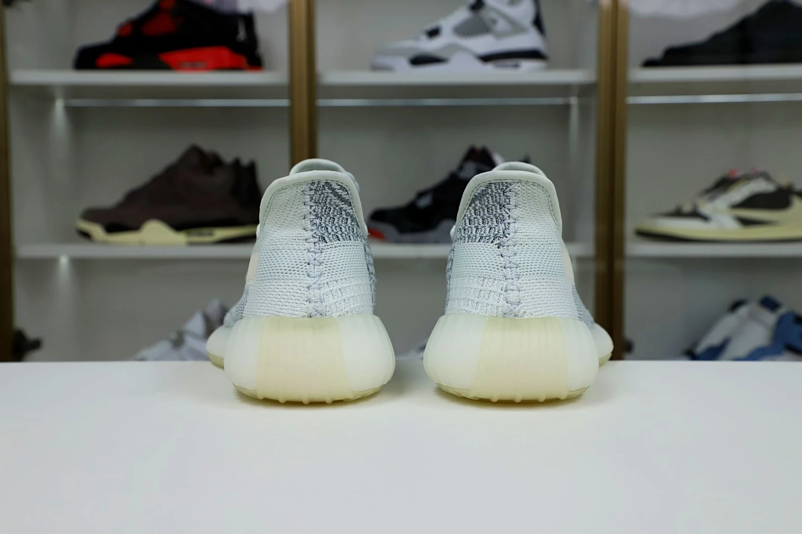 BestValue Kimikick YEEZY BOOST 350 V2 'CLOUD WHITE REFLECTIVE' 47