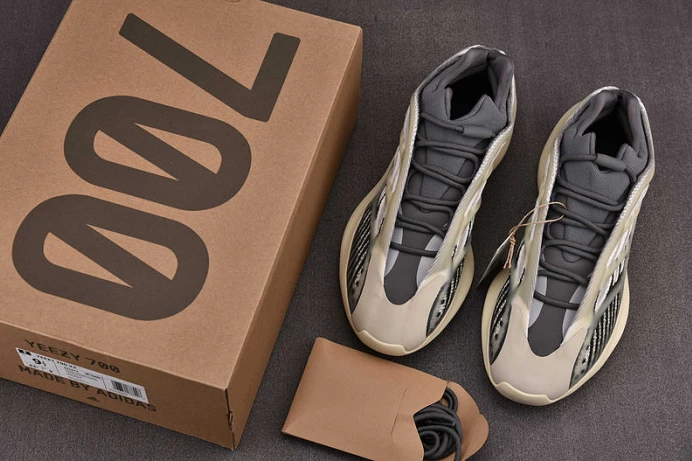 BestValue ad*s yeezy 700 v3 “fade salt” id 172