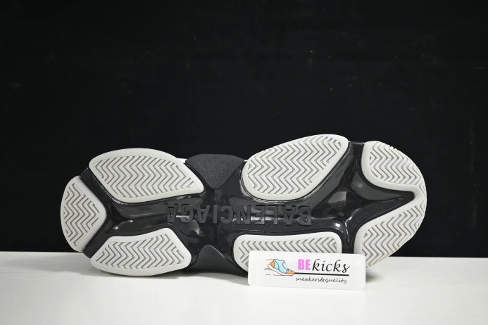BestValue triples trainer sneakers 2286
