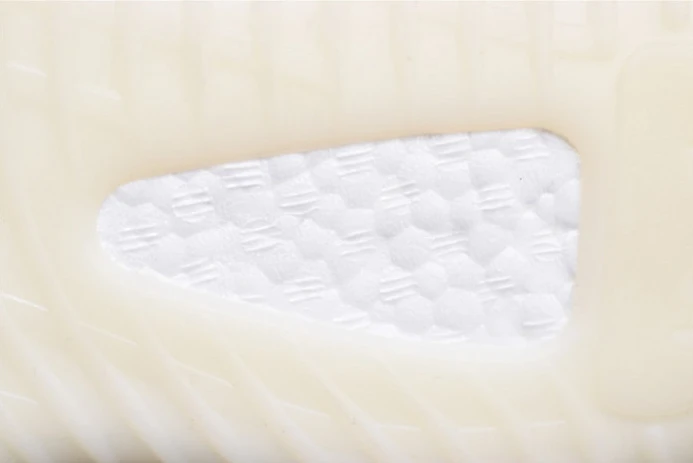 Comfortable 2018 yeezy boost 350 v2 triple white cp 252