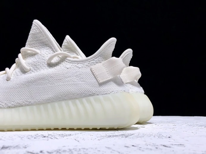 Comfortable Adidas Yeezy Boost 350 V2 Cream White CP 453