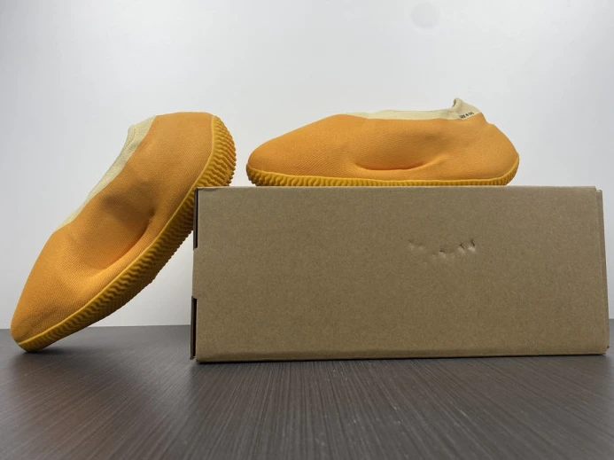 Comfortable Adidas Yeezy Knit RNR Sulfur GW 416