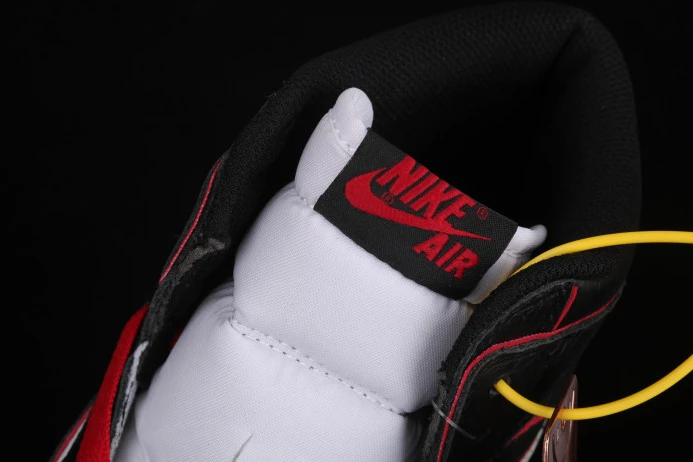 Comfortable Air Jordan 1 High OG Bloodline 555088- 886