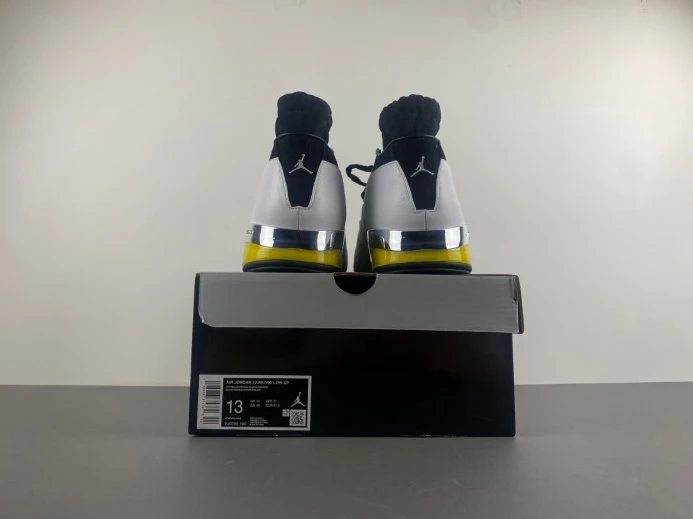 Comfortable Air Jordan 17 Low Lightning FJ0395- 715