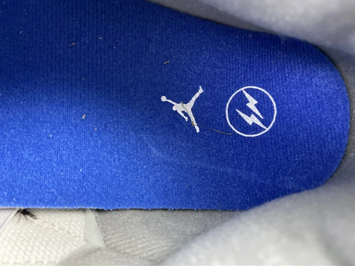 Comfortable Air Jordan 3 Retro White Blue CT8532- 972